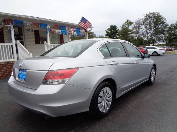 2009 Honda Accord One Owner Mint Condition Very Nice Car for sale in Rustburg, VA – photo 5