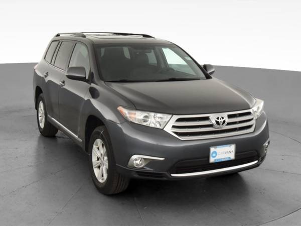 2013 Toyota Highlander Plus Sport Utility 4D suv Gray - FINANCE... for sale in Syracuse, NY – photo 16