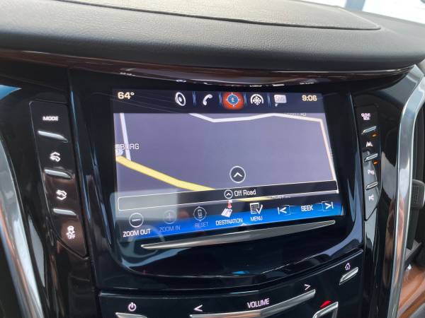 2017 Cadillac Escalade Luxury 4WD - Only 65k Miles - Clean Southern for sale in binghamton, NY – photo 22