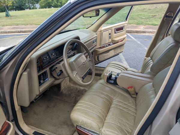 1991 Chrysler Imperial for sale in Richmond , VA – photo 11
