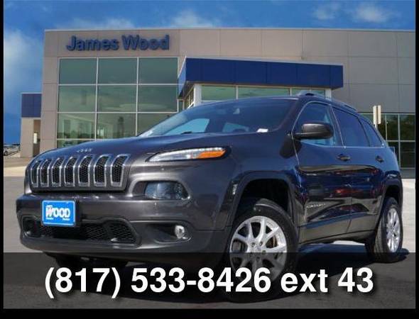 2018 Jeep Cherokee Latitude Plus - cars & trucks - by dealer -... for sale in Decatur, TX