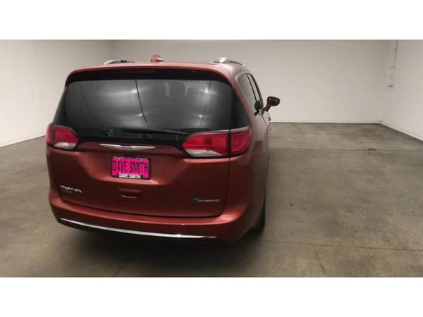 2018 Chrysler Pacifica Electric Hybrid Limited Minivan, Passenger -... for sale in Coeur d'Alene, MT – photo 8