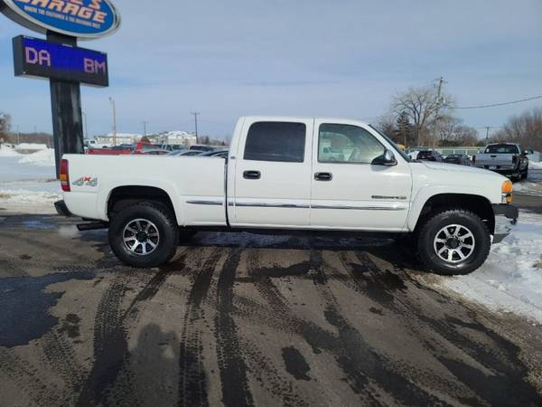 2002 GMC Sierra 2500HD SLE 4dr Crew Cab 8 1L ONLY 103K MILES! for sale in Faribault, IA – photo 9