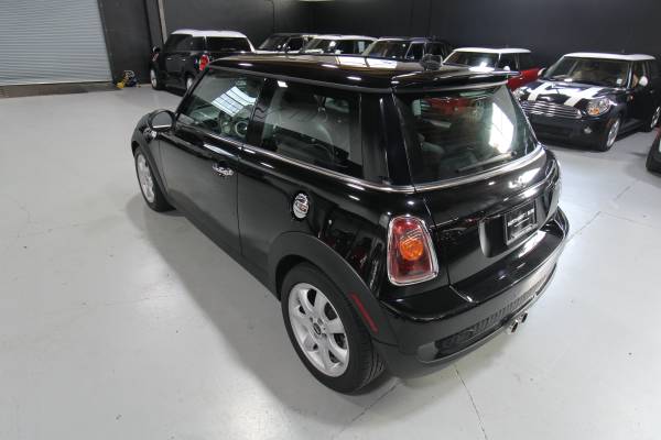 2009 R56 MINI COOPER S 86k MIDNIGHT BLACK New T-Chain Awesome Shape for sale in Seattle, WA – photo 5