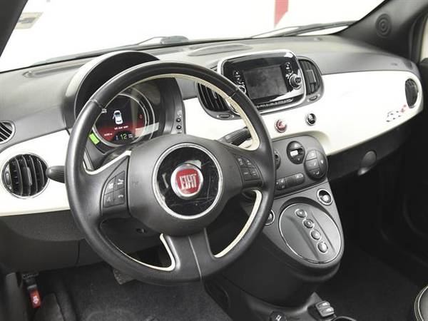 2016 FIAT 500e Hatchback 2D hatchback Off white - FINANCE ONLINE for sale in Atlanta, CA – photo 2