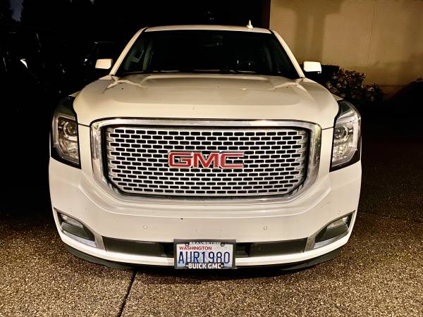 2015 GMC Yukon DENALI 4x4 ONE OWNER CAPTAIN SEATS for sale in Vancouver, OR – photo 3