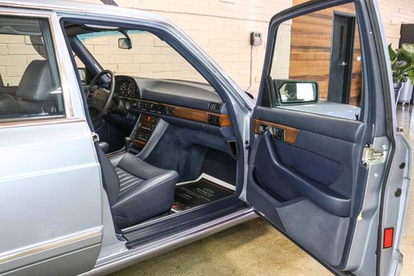 1988 Mercedes-Benz 420 Series Sedan - - by dealer for sale in Mount Vernon, WA – photo 23