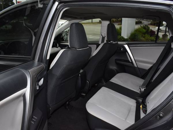 2018 Toyota RAV4 XLE for sale in Spartanburg, SC – photo 7