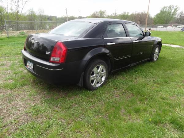2005 Chrysler 300 Limited AWD Reduced - - by dealer for sale in Council Bluffs, NE – photo 5