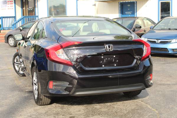 2017 HONDA CIVIC * BLUETOOTH * LOW MILES * WARRANTY *** for sale in Highland, IL – photo 6