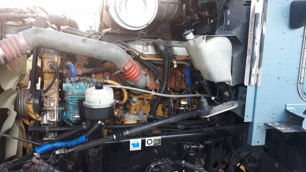 Kenworth T600 2006 Cat engine for sale in Elgin, IL – photo 8