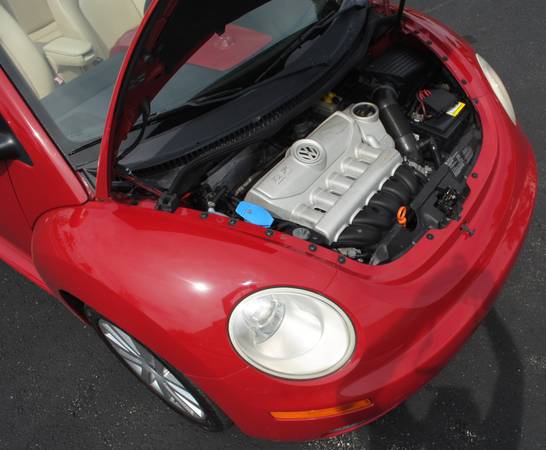 2008 VOLKSWAGEN NEW BEETLE CONVERTIBLE, 2.5L 4Cyl, CLEAN for sale in west park, FL – photo 10