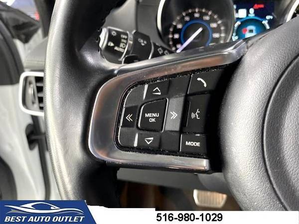 2019 Jaguar F-Pace 25t Prestige AWD SUV - - by dealer for sale in Floral Park, NY – photo 22