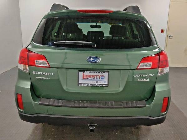 2011 Subaru Outback 2.5i Premium Financing Options Available!!! -... for sale in Libertyville, IL – photo 5