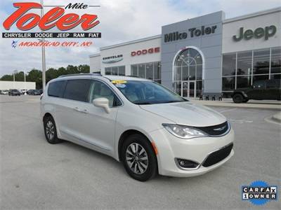 2020 Chrysler Pacifica Touring L Plus (Stk p3081) for sale in Morehead City, NC