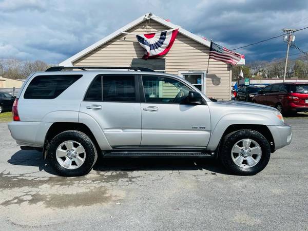 2005 Toyota 4Runner Automatic 4x4 Low Mileage Excellent Condition for sale in Harrisonburg, VA – photo 6