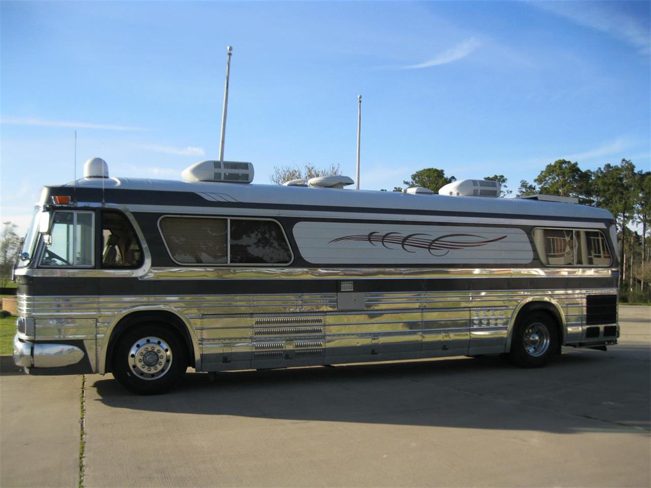 1963 GM Coach Custom Bus/RV for sale in Conroe, TX – photo 5