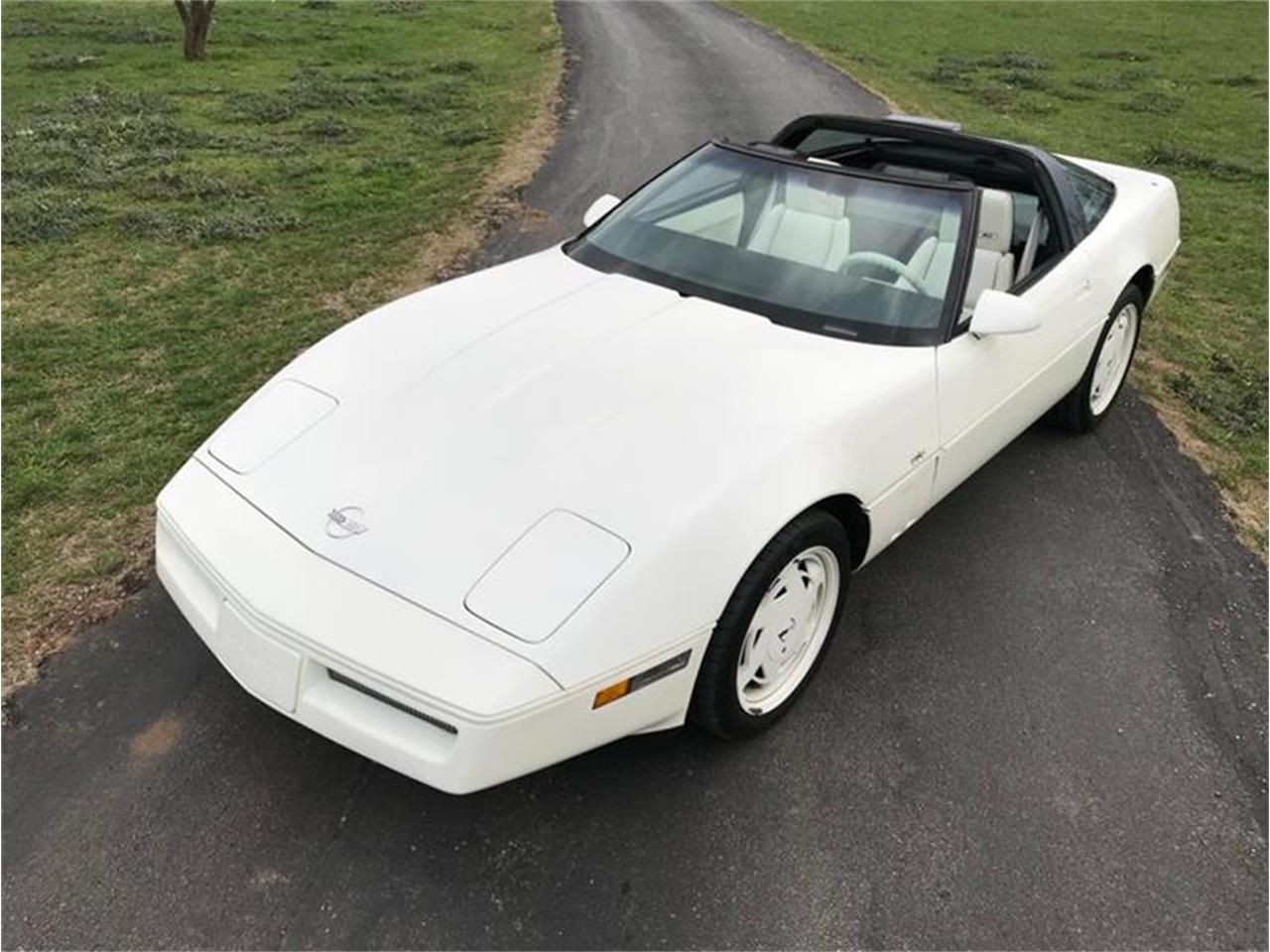 1988 Chevrolet Corvette for sale in Fredericksburg, TX – photo 42