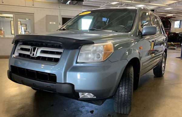 2006 HONDA PILOT EX-L 4WD LEATHER! MOON! 3RD ROW! LOADED! for sale in Coopersville, MI – photo 3
