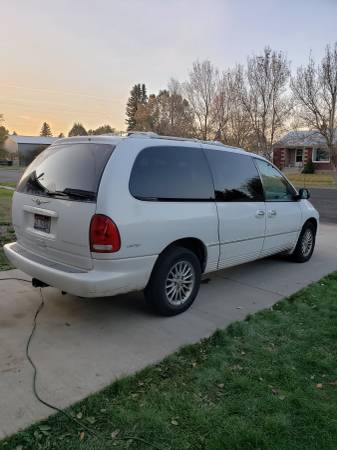 2000 Town & Country Chrysler for sale in St. Anthony, ID – photo 2