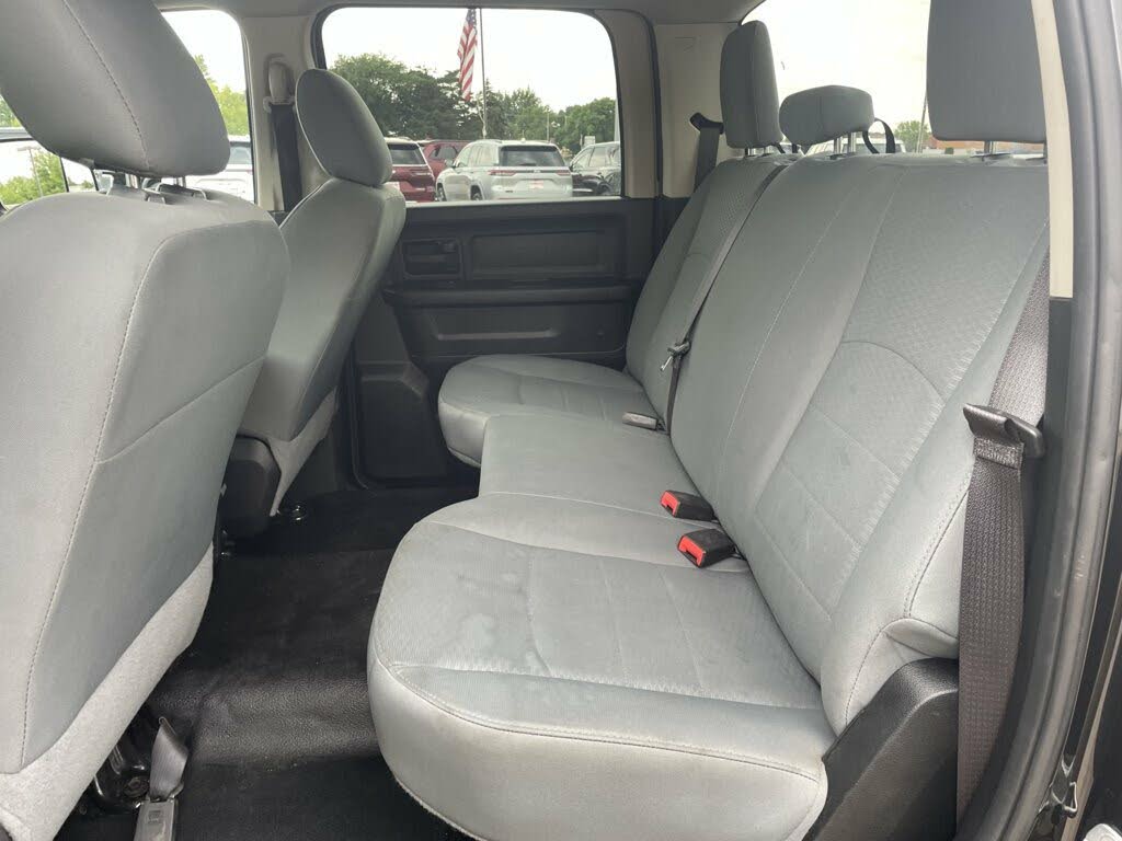 2018 RAM 3500 Chassis Tradesman Crew Cab 4WD for sale in Kimball, MN – photo 19