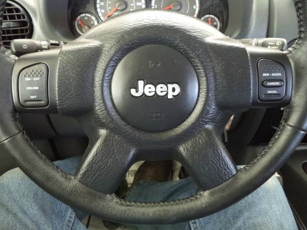 2007 Jeep Liberty Sport, 4X4, 3.7 V-6, automatic for sale in Coldwater, KS – photo 15