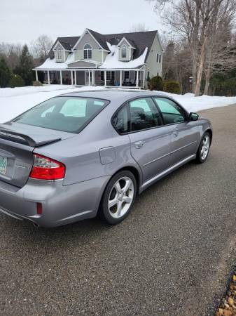 2009 Subaru Legacy 2 5I Limited for sale in East Derry, NH – photo 4