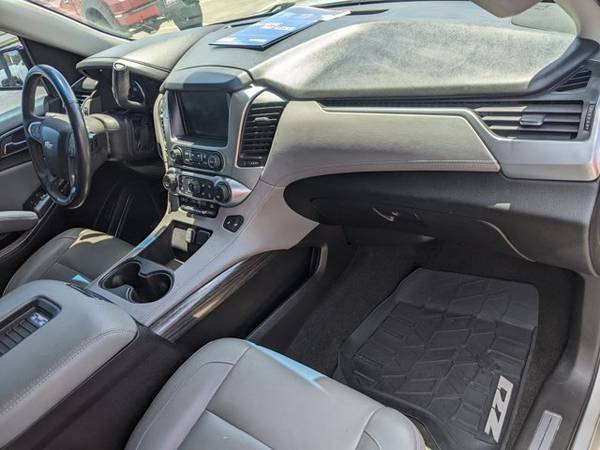 2017 Chevrolet Suburban LT 4x4 4WD Four Wheel Drive SKU: HR290316 for sale in Corpus Christi, TX – photo 24