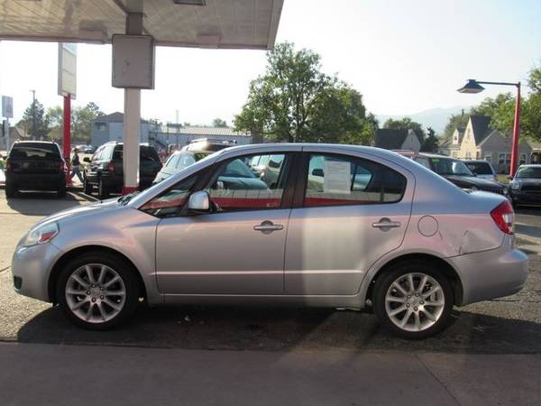 2011 Suzuki SX4 - Financing Available! - cars & trucks - by dealer -... for sale in Colorado Springs, CO – photo 4