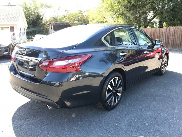 2018 Nissan Altima SL ((As Low As $900 Down)) for sale in Inwood, WV – photo 6