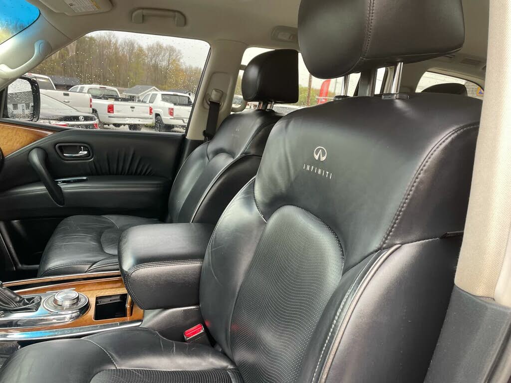 2011 INFINITI QX56 4WD with Split Bench Seat Package for sale in Sussex, NJ – photo 52