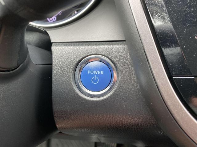 2020 Toyota Camry Hybrid SE for sale in KANSAS CITY, KS – photo 28