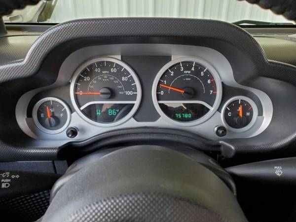 2008 Jeep Wrangler 4WD Unlimited Sahara 75K 6-Speed Manual We Ship for sale in Angleton, TX – photo 10