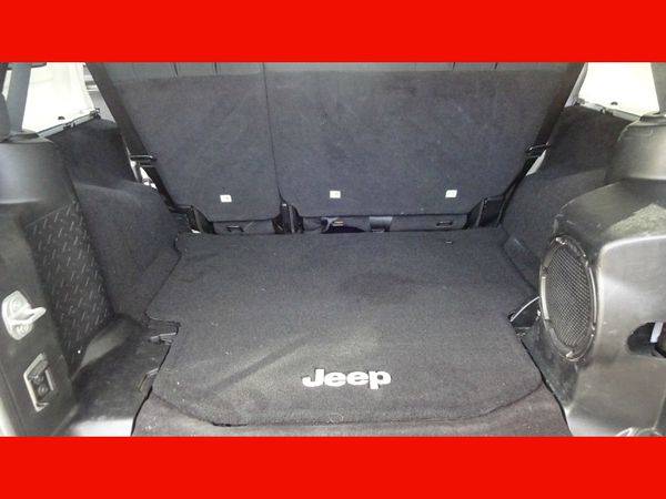 2012 Jeep Wrangler Unlimited 4WD 4dr Sport WE CAN FINANCE ANY... for sale in Arlington, TX – photo 17