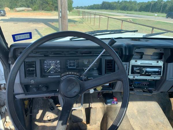 1998 Ford F700 for sale in Athens, TX – photo 6