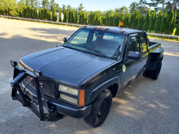 GMC 1 TON 4X4 AUTO EXTRA CAB WITH 9 FOOT PLOW INSPECTED NO RUST for sale in Manchester, ME – photo 16