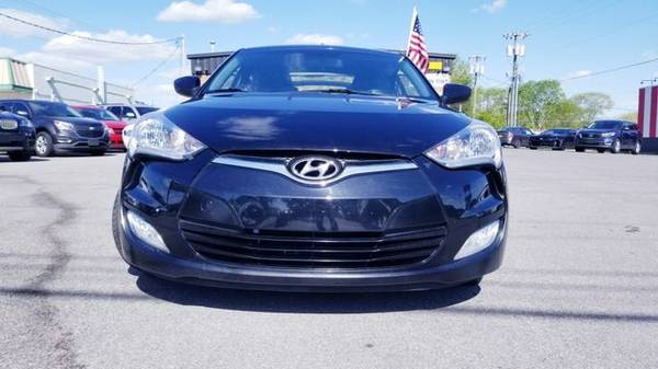 2017 Hyundai Veloster Coupe 3D 3 FWD 4-Cyl, 1 6 Liter - cars & for sale in Clarksville, TN – photo 9
