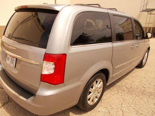2014 CHRYSLER TOWN COUNTRY LEATHER DVD CAMERA WARRANT LQQK for sale in New Lebanon, OH – photo 7