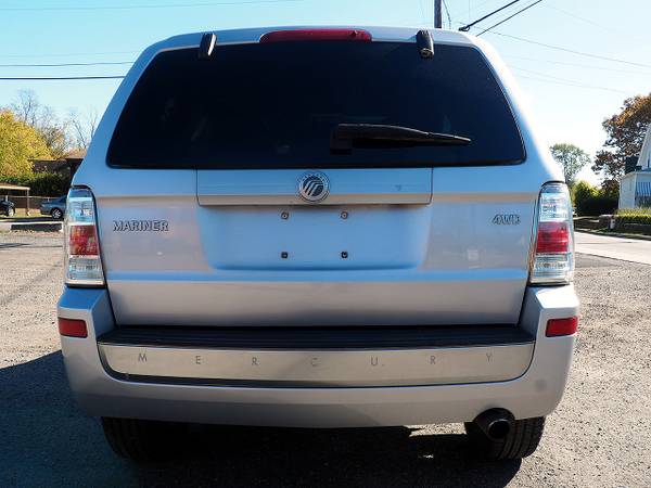 2009 Mercury Mariner 4X4 V-6 Auto Air Full Power Moonroof Only 125K for sale in West Warwick, CT – photo 4