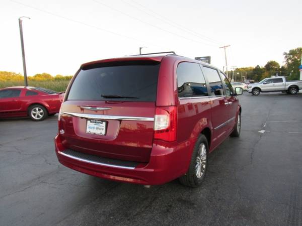 2013 Chrysler Town & Country Touring L for sale in Grayslake, IL – photo 6