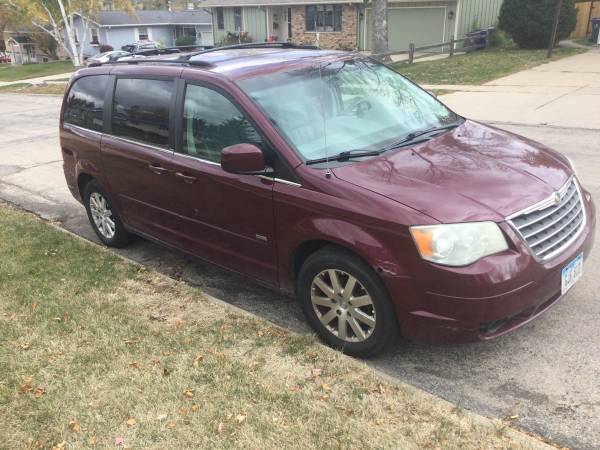 08 Chrysler Town and Country for sale in Cedar Rapids, IA – photo 2