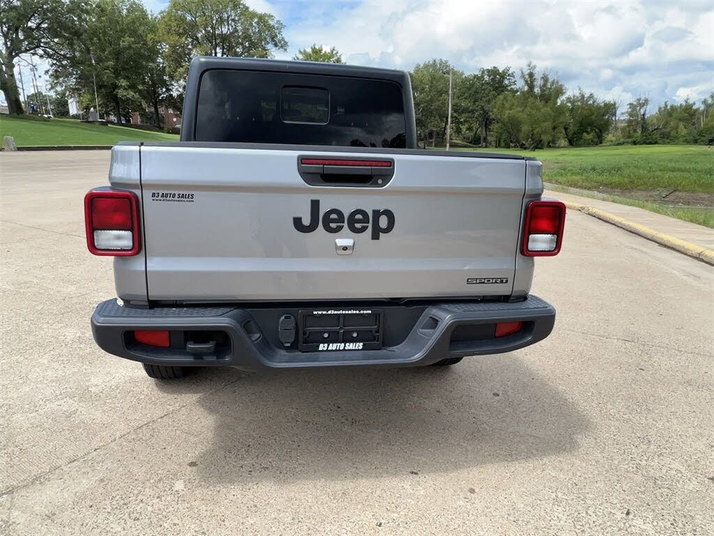 2020 Jeep Gladiator Sport Crew Cab 4WD for sale in Des Arc, AR – photo 2