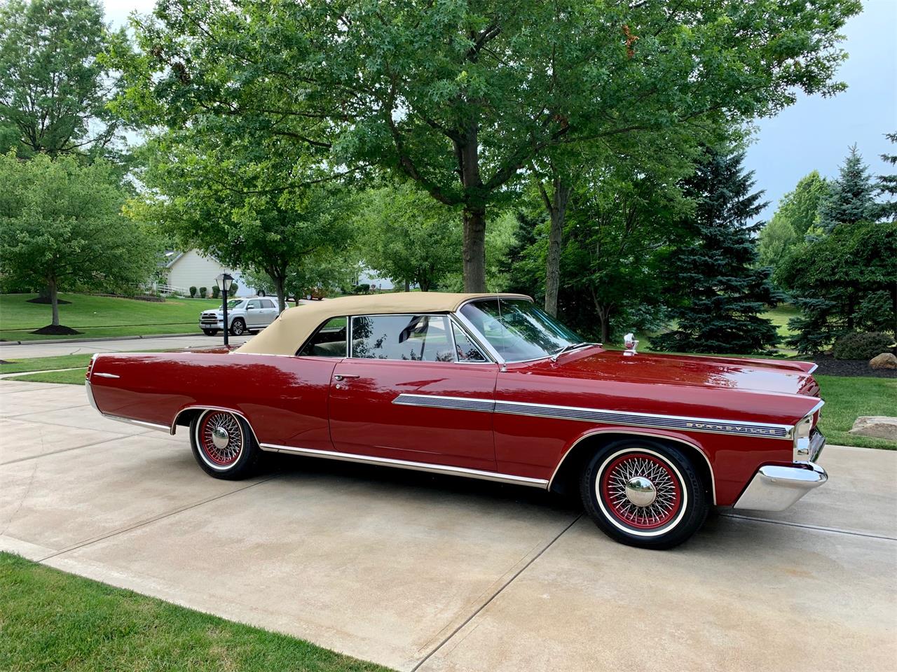 1963 Pontiac Bonneville for sale in North Royalton, OH – photo 15