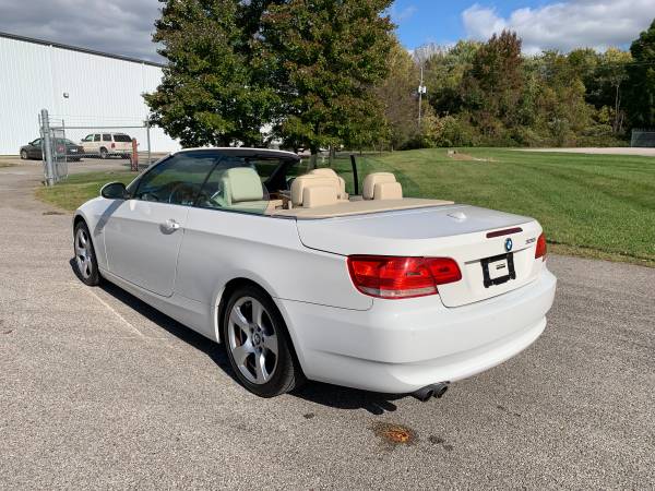 2008 BMW 328i hard top convertible 67k miles White w/Tan leather for sale in Jeffersonville, KY – photo 8