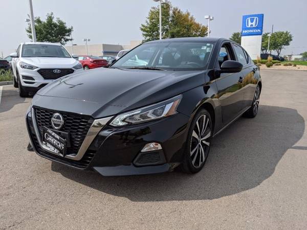 🖝 2019 Nissan Altima 2.5 SR #128412; - cars & trucks - by dealer -... for sale in Greeley, CO – photo 9