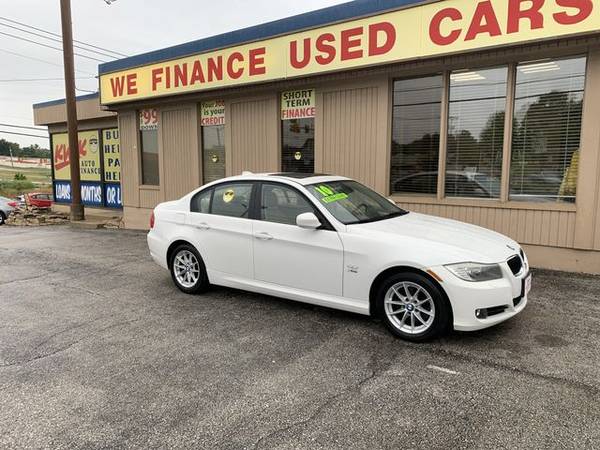 2010 BMW 3-Series 328i xDrive Sedan 4D - - by dealer for sale in Raytown, MO