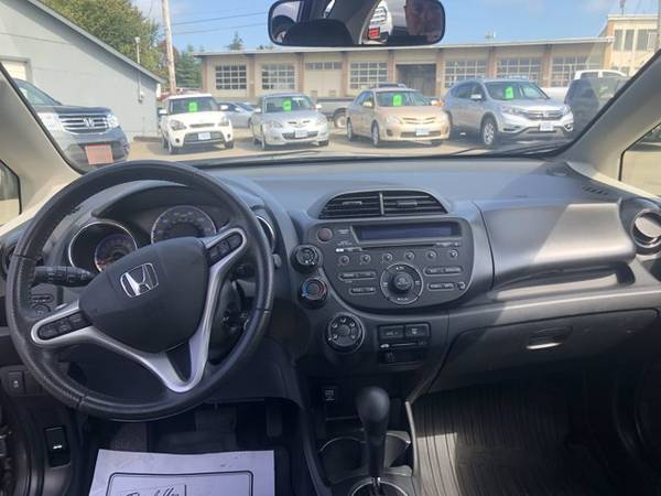 2013 Honda Fit Sport - cars & trucks - by dealer - vehicle... for sale in Coos Bay, OR – photo 9