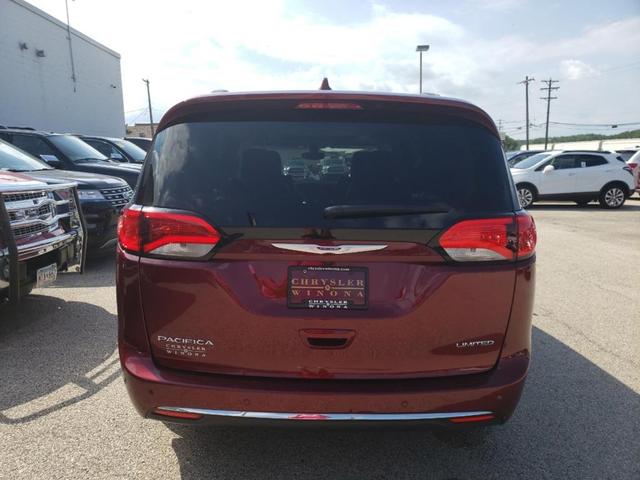 2019 Chrysler Pacifica Limited for sale in Winona, MN – photo 5