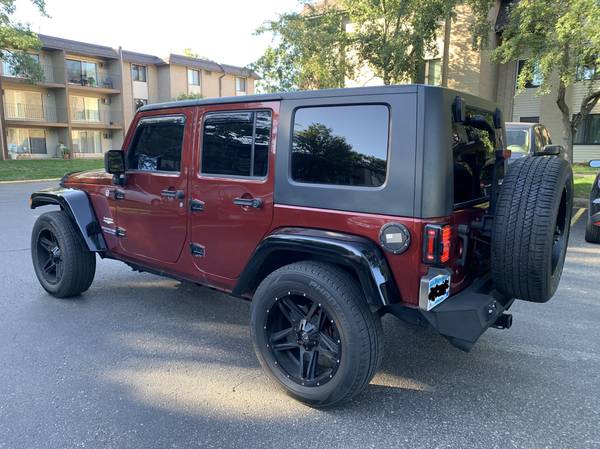 2007 Jeep wrangler unlimited Sahara 3 8 4 Door with new Rebuilt for sale in Roseville, MN – photo 3