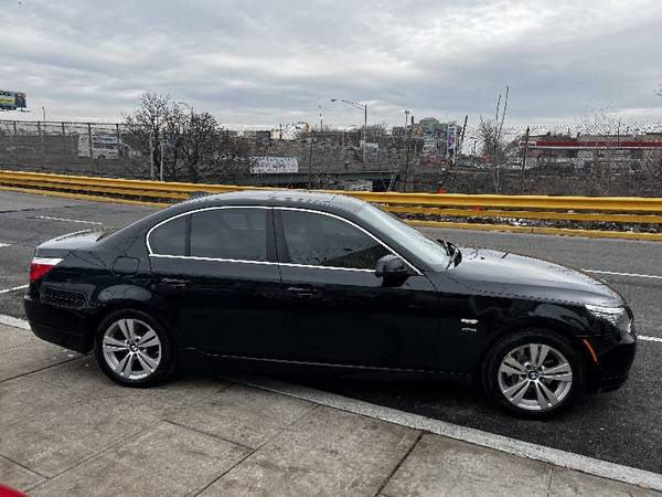 2010 BMW 5-Series 528xi - - by dealer - vehicle for sale in Union City, NJ – photo 4